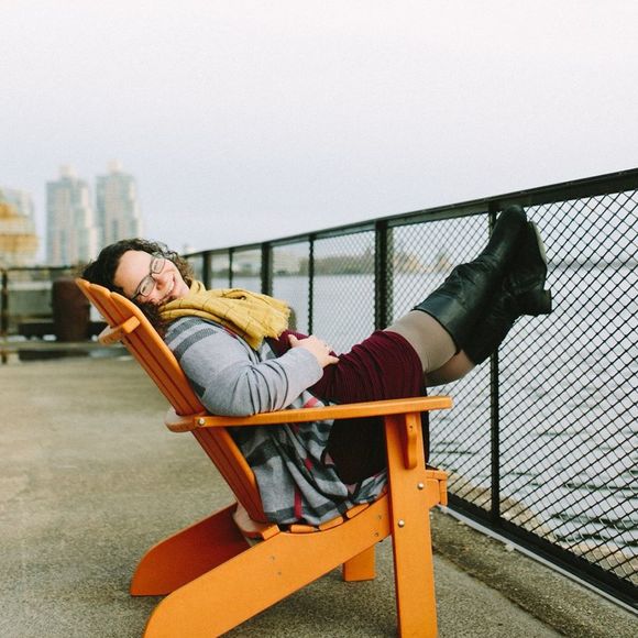 Meet your Posher, Sasha - Picture 1 of 1